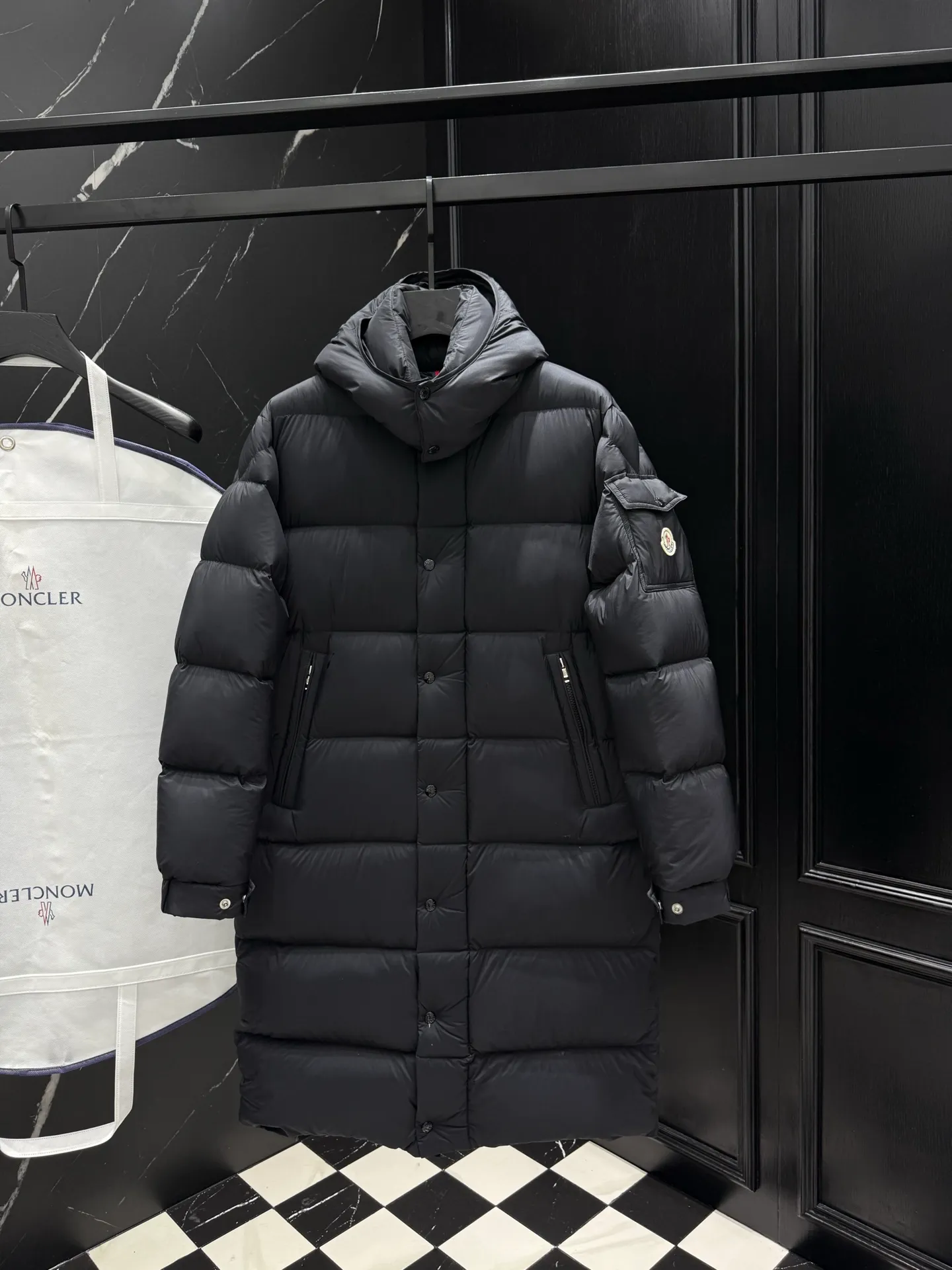𝗠𝗼𝗻𝗰𝗲𝗿｜ Hanovcrtan / MC New Arrival ~maya ， ， ， ， ！ maya ， ， Black Versatile， ， ！ 90% ， 280g， ！ + b ，Quality ， ！ 、 、 ， ！ ！ ❄️ ：Black Size：1-5